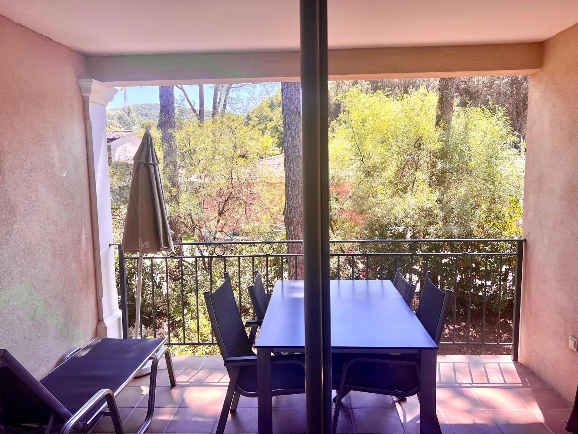 Saint-Tropez En Residence Avec Piscine ภายนอก รูปภาพ